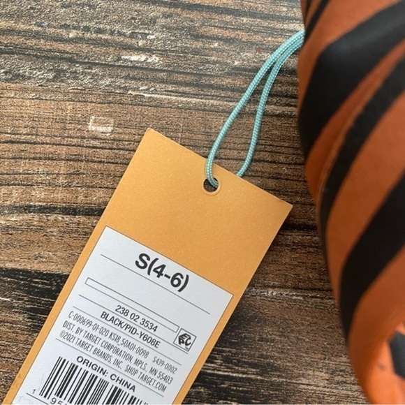 NWT Cross Back Triangle Bikini Top - Picture 7 of 7